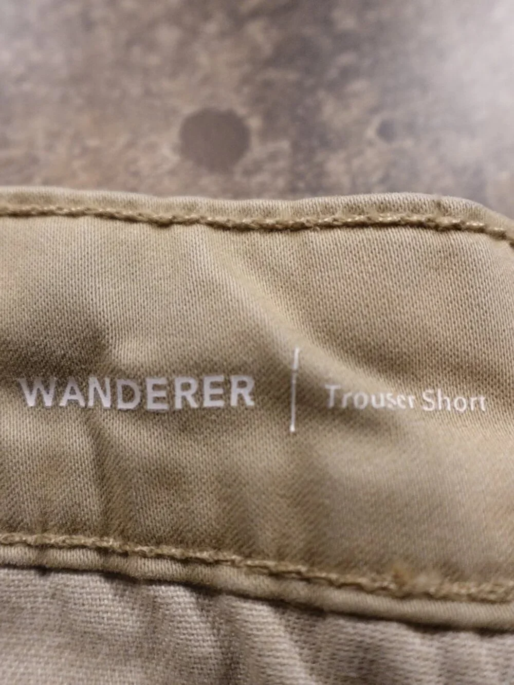 AG Adriano Goldschmied Wanderer Trouser Shorts Men’s 34 Khaki 8